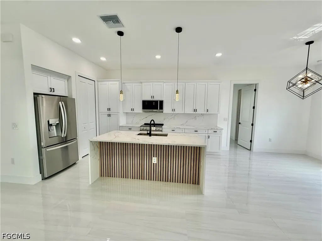 2706 Floyd Avenue S Lehigh Acres FL 33976