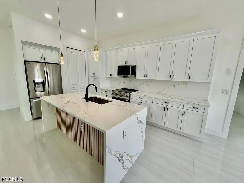 2706 Floyd Avenue S Lehigh Acres FL 33976