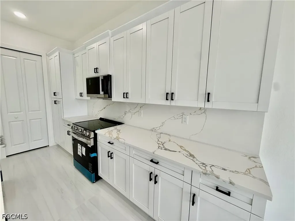 2706 Floyd Avenue S Lehigh Acres FL 33976