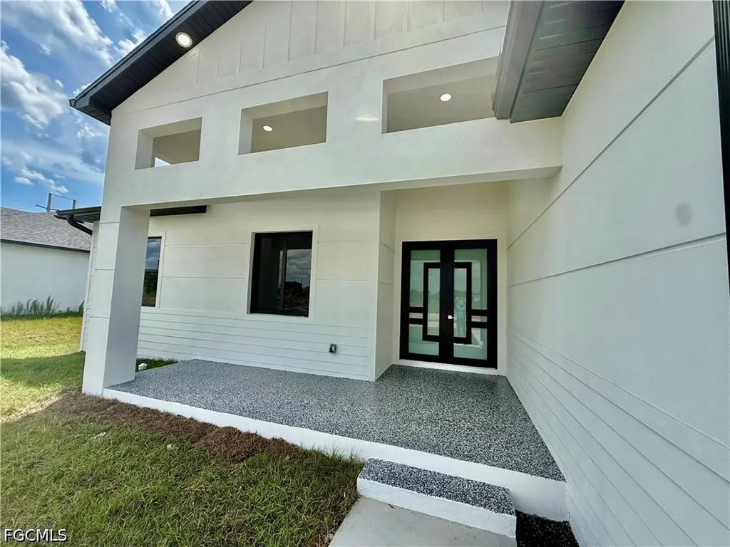 2706 Floyd Avenue S Lehigh Acres FL 33976