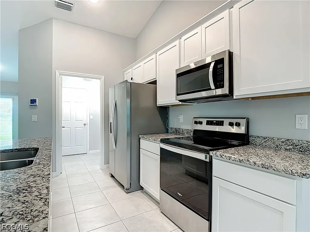4101 NE 15th Avenue Cape Coral FL 33909