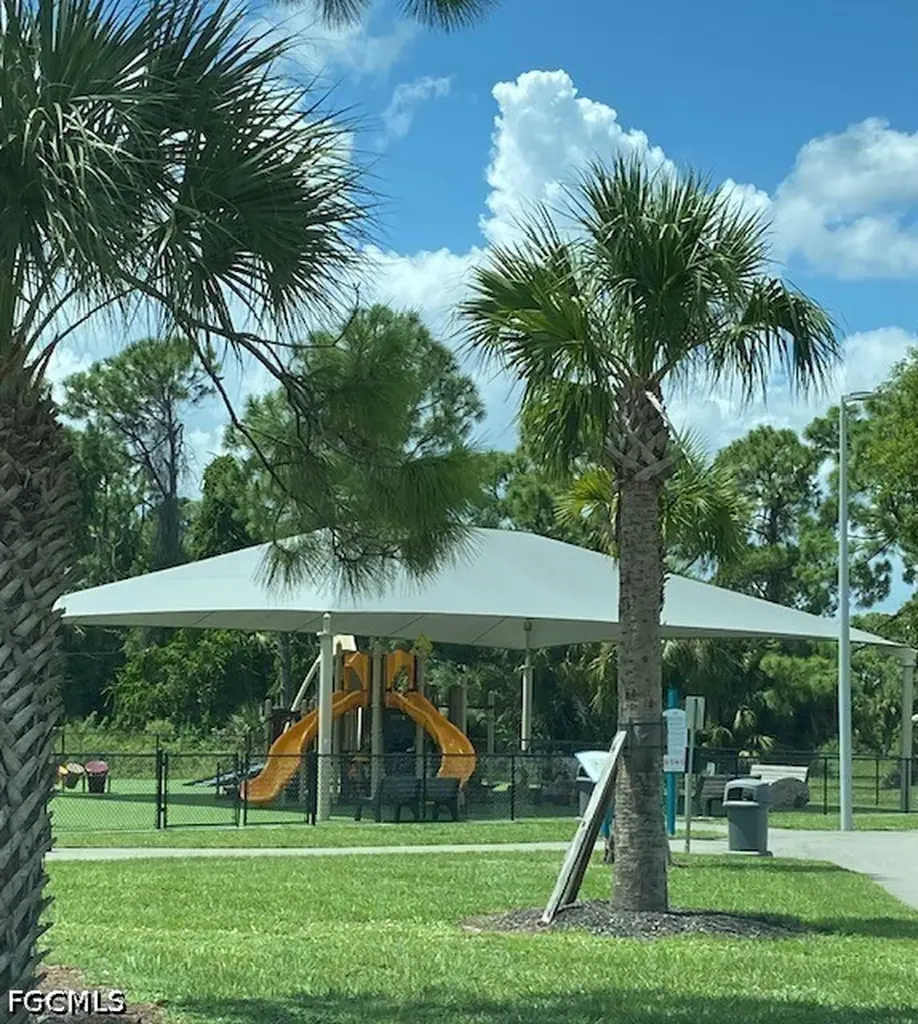 4101 NE 15th Avenue Cape Coral FL 33909