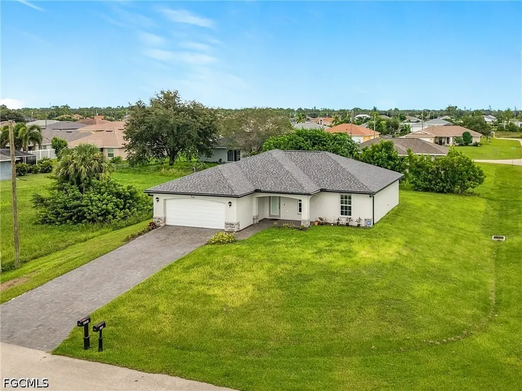 4101 NE 15th Avenue Cape Coral FL 33909