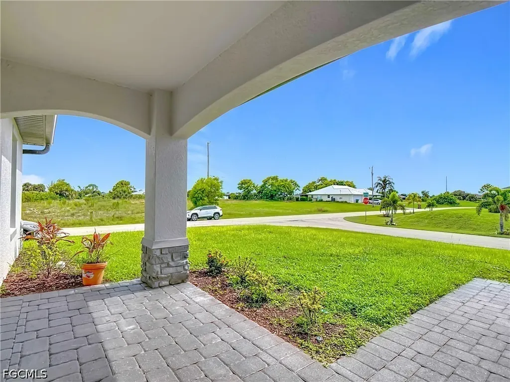4101 NE 15th Avenue Cape Coral FL 33909