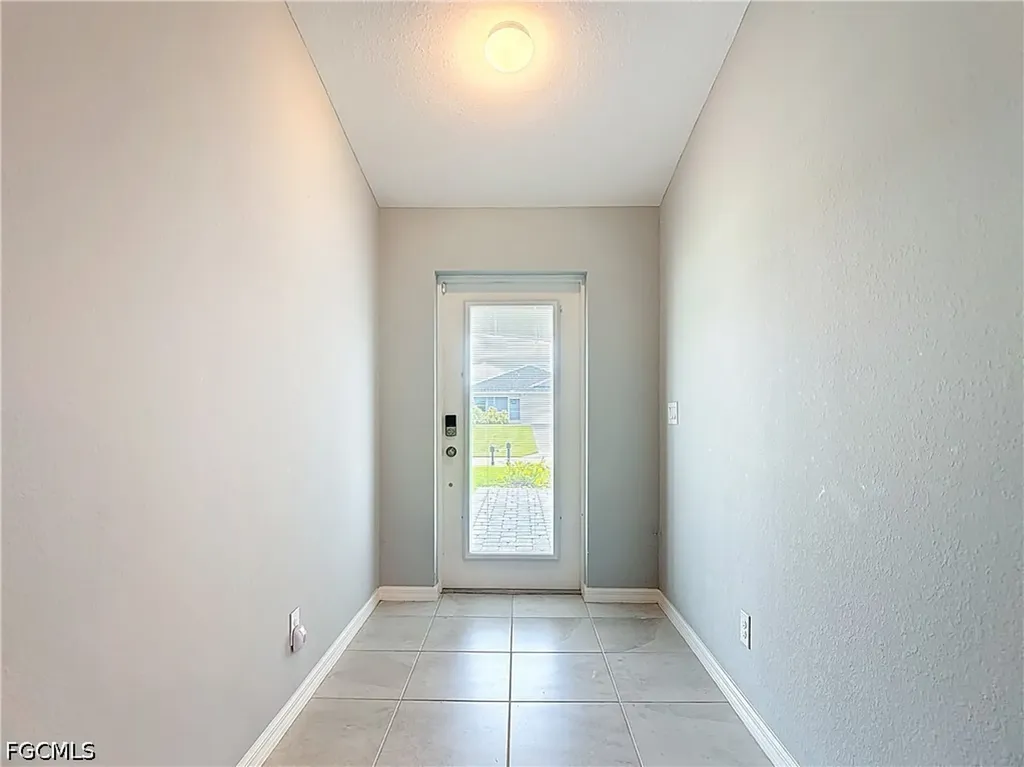 4101 NE 15th Avenue Cape Coral FL 33909