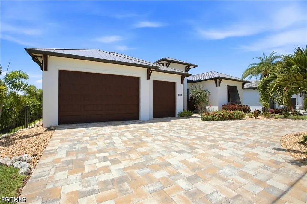 3100 Surfside Boulevard Cape Coral FL 33914