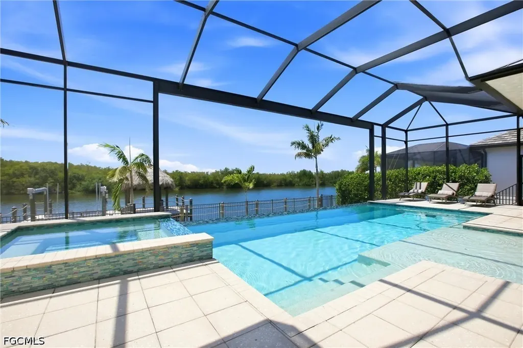 3100 Surfside Boulevard Cape Coral FL 33914