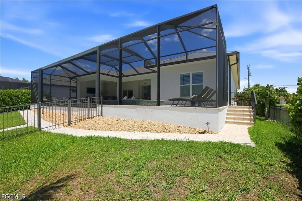 3100 Surfside Boulevard Cape Coral FL 33914