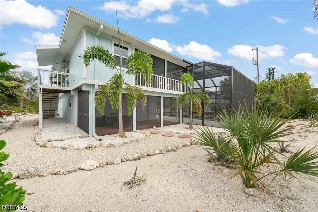 589 Rabbit Road Sanibel FL 33957