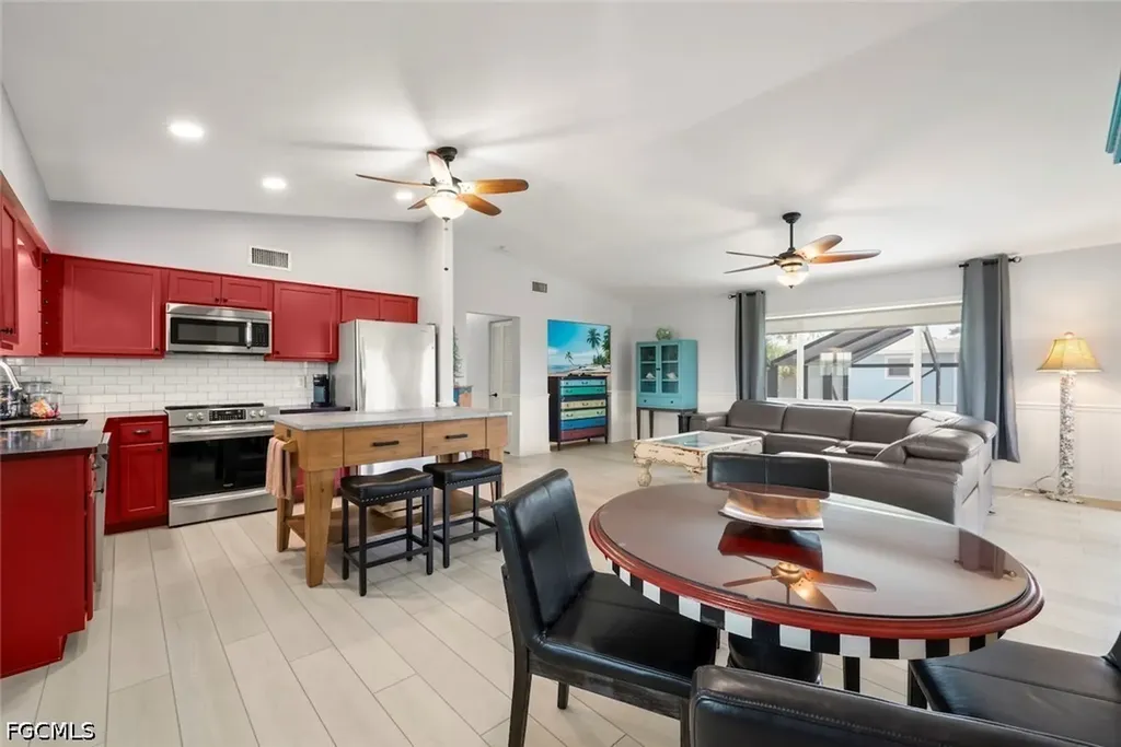 589 Rabbit Road Sanibel FL 33957