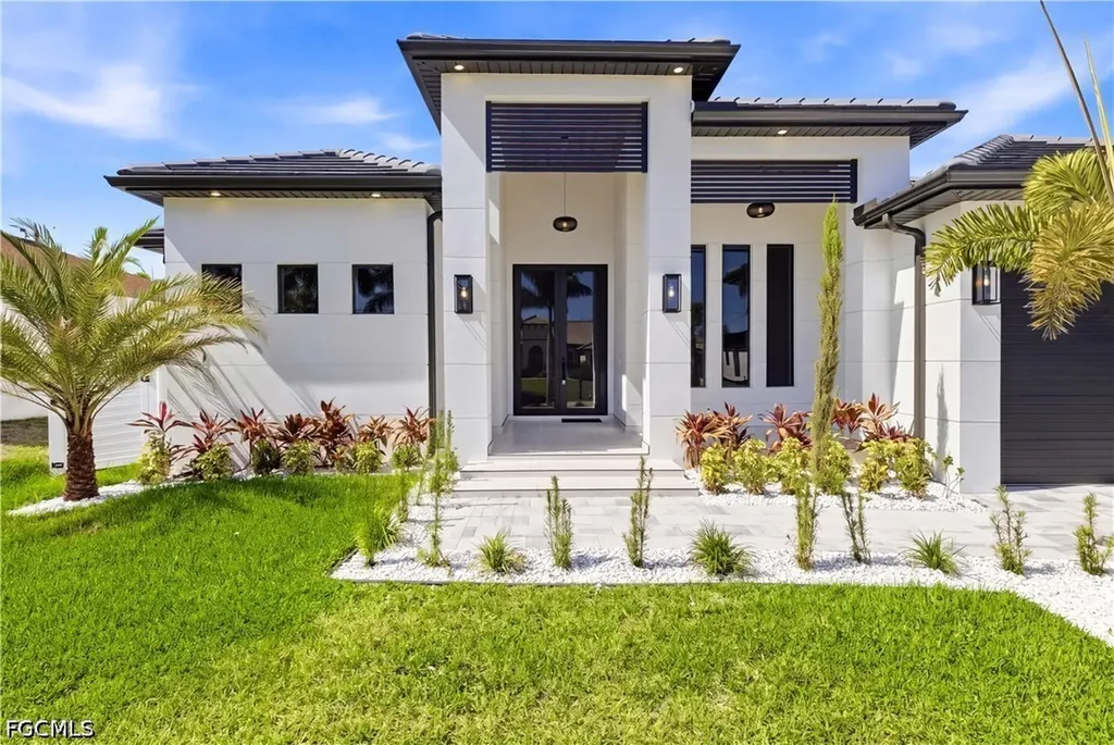 2739 SW 42nd Lane Cape Coral FL 33914