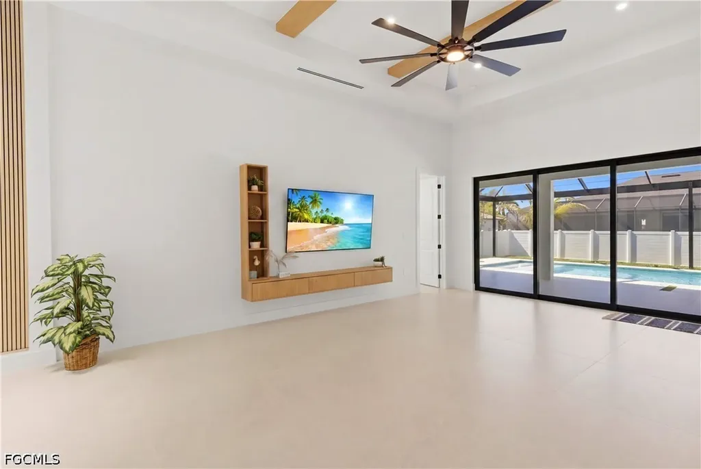 2739 SW 42nd Lane Cape Coral FL 33914
