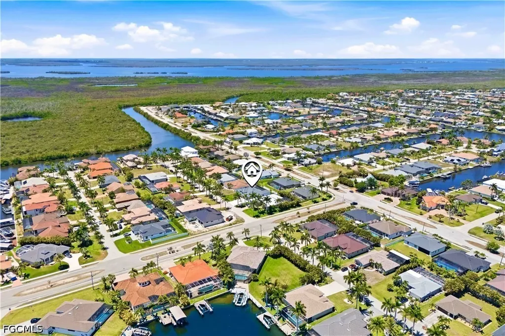 2739 SW 42nd Lane Cape Coral FL 33914