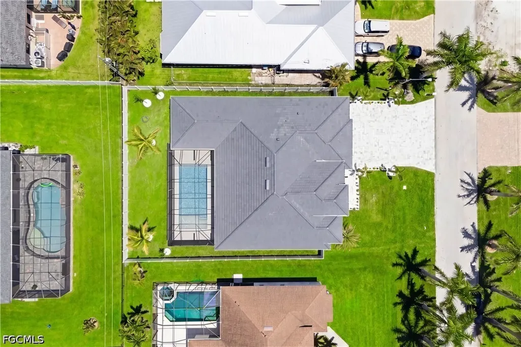 2739 SW 42nd Lane Cape Coral FL 33914