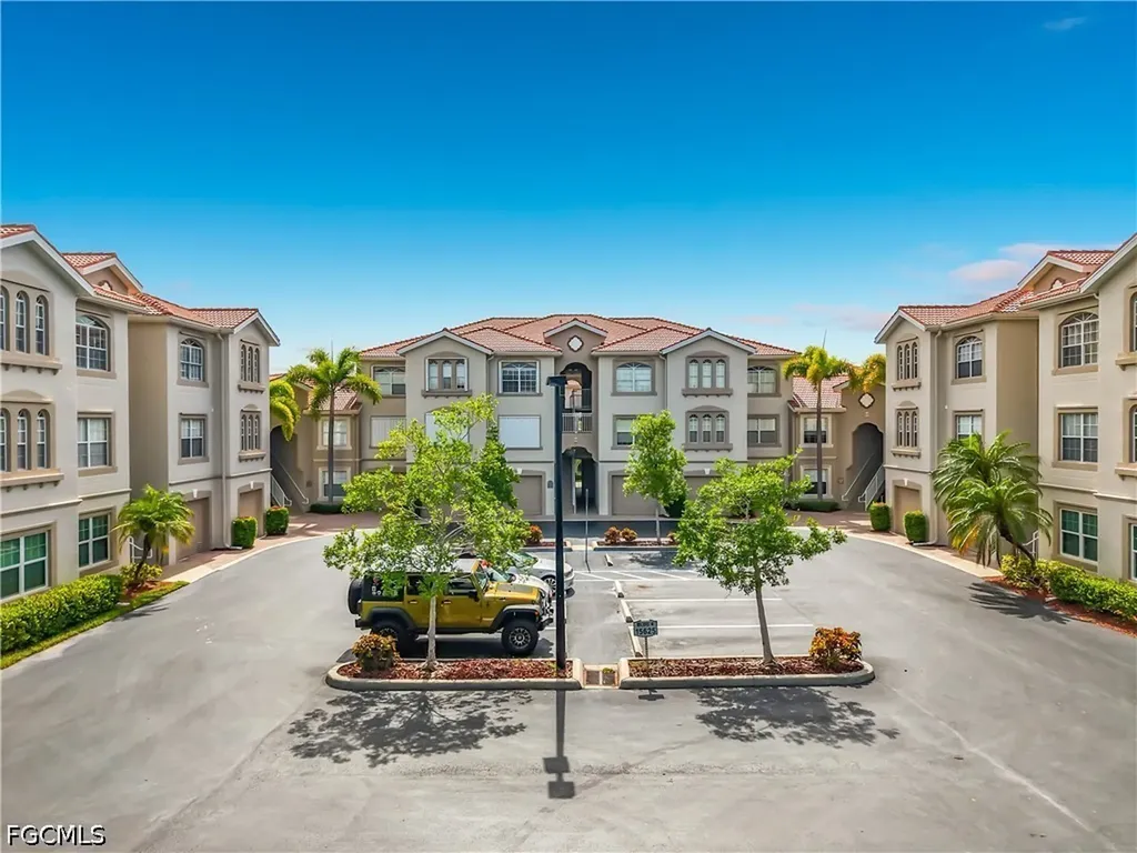 15625 Ocean Walk Circle Fort Myers FL 33908