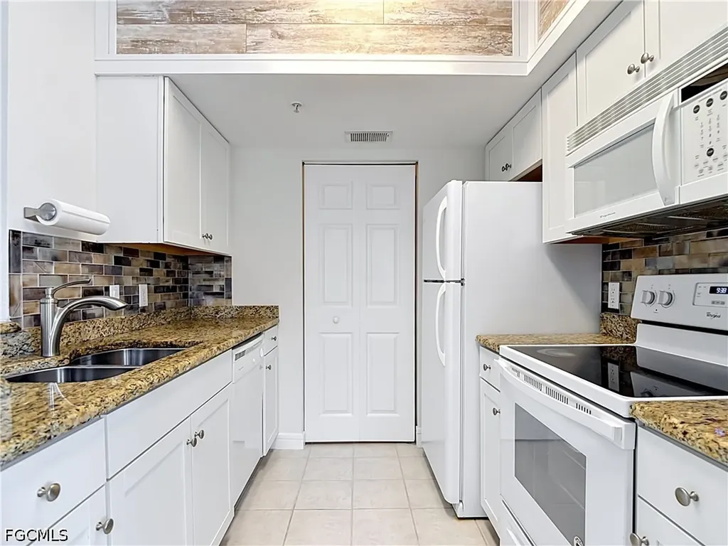15625 Ocean Walk Circle Fort Myers FL 33908