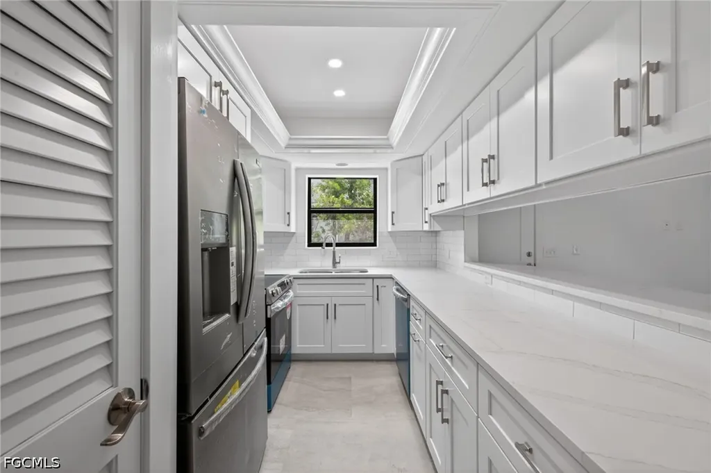 745 Cardium Street Sanibel FL 33957