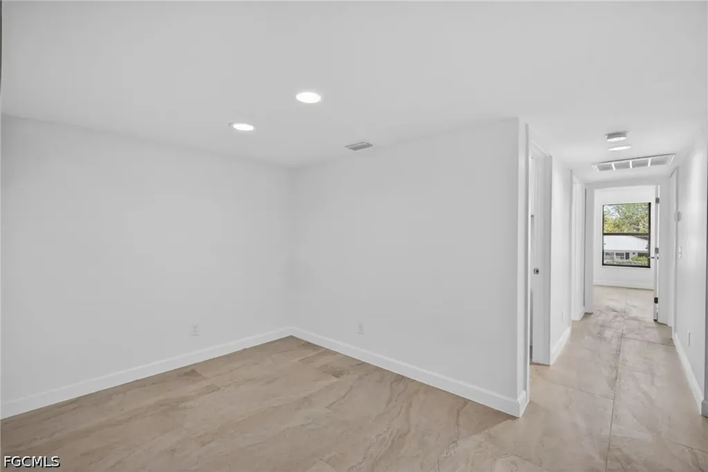 745 Cardium Street Sanibel FL 33957