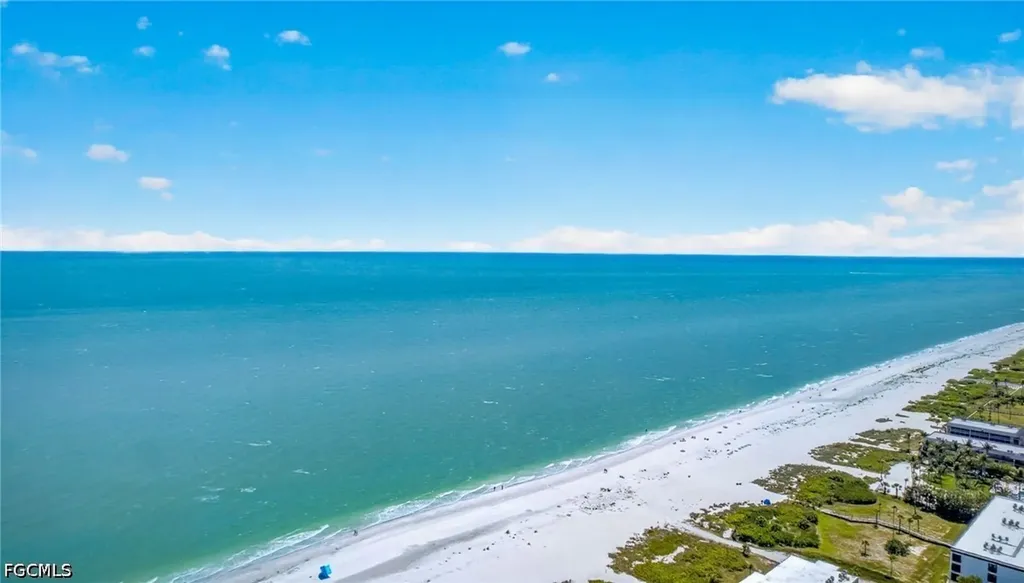 745 Cardium Street Sanibel FL 33957