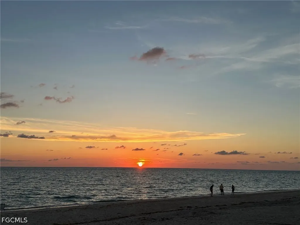 745 Cardium Street Sanibel FL 33957