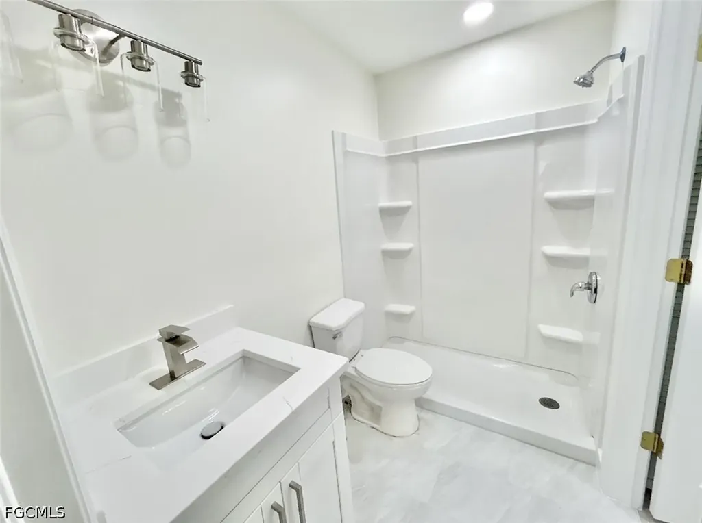 6220 Augusta Drive Fort Myers FL 33907