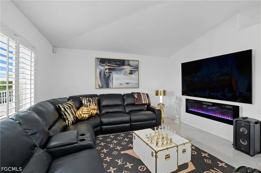 3235 NW 17th Lane Cape Coral FL 33993