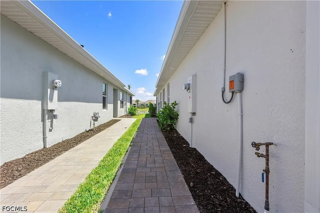 17639 Wild Iris Lane Punta Gorda FL 33982