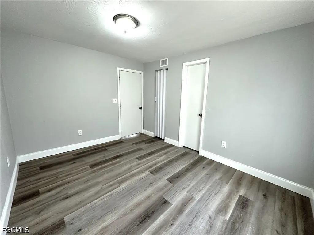 2117 Mitchell Court Fort Myers FL 33916