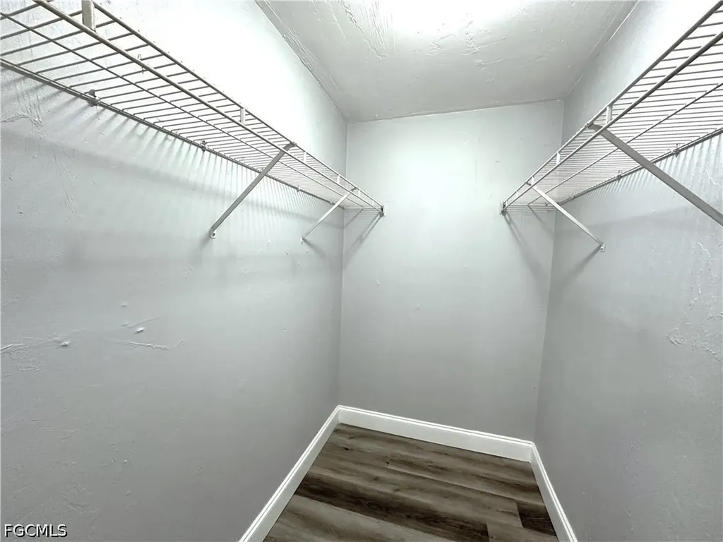 2117 Mitchell Court Fort Myers FL 33916