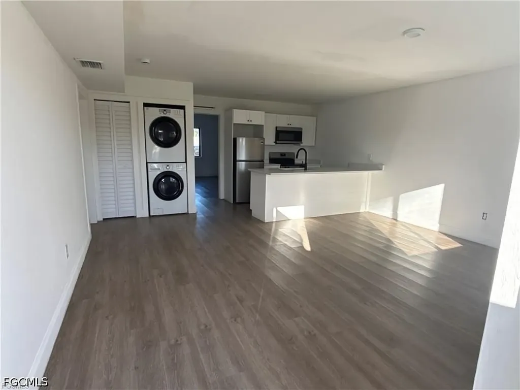 4523 Palm Beach Boulevard Fort Myers FL 33905