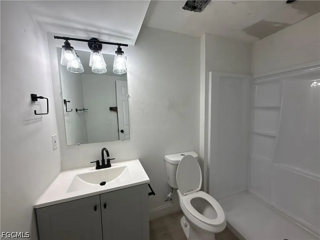 4523 Palm Beach Boulevard Fort Myers FL 33905