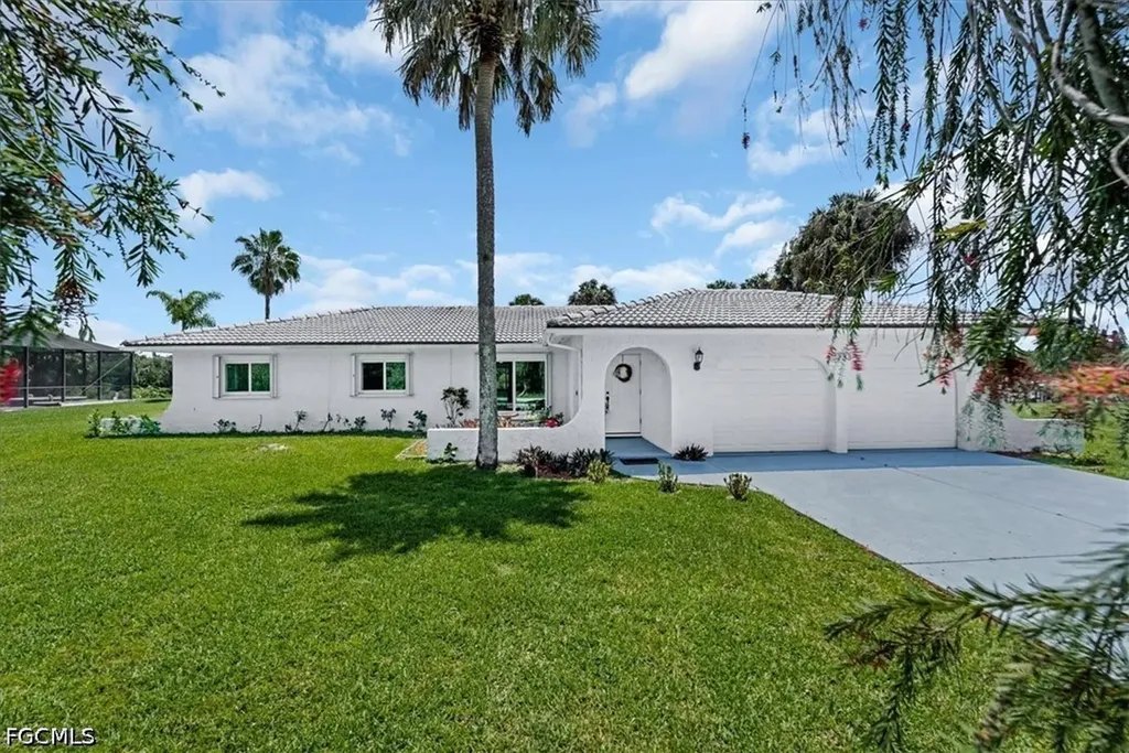 3233 Shell Lane Labelle FL 33935