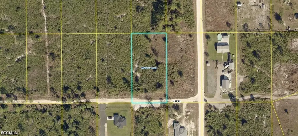 7752 1st Place Labelle FL 33935