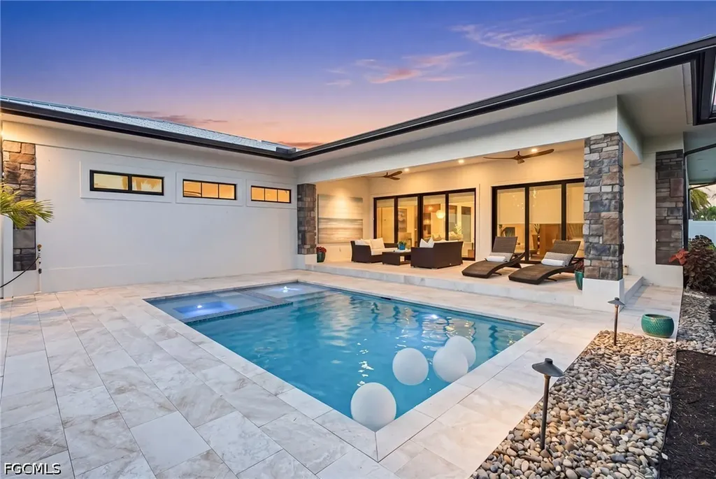 167 Burning Tree Drive Naples FL 34105
