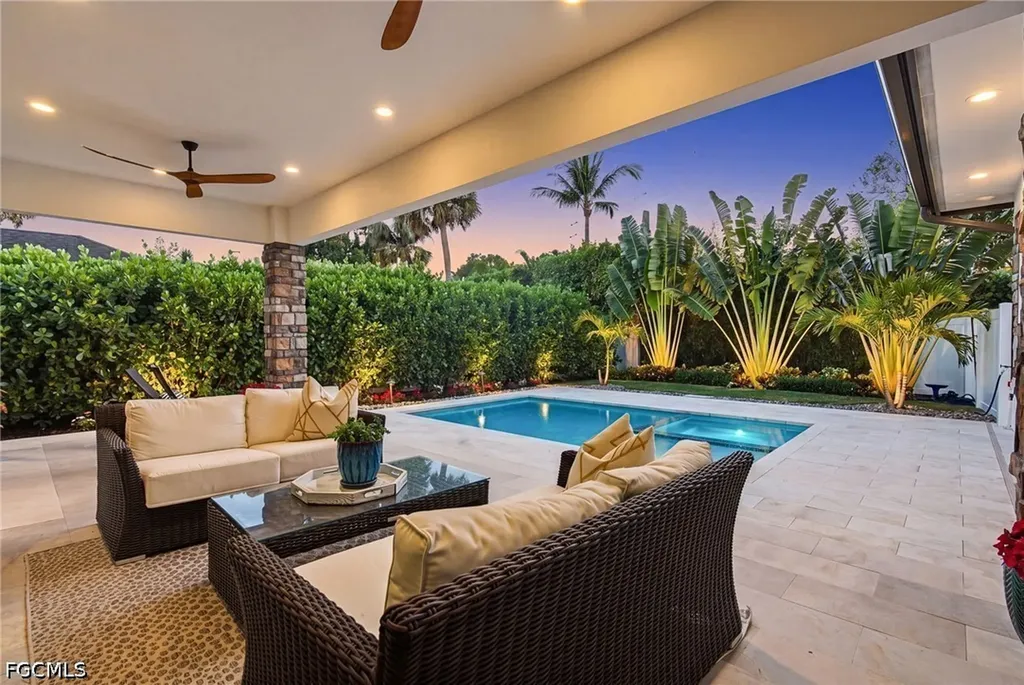 167 Burning Tree Drive Naples FL 34105
