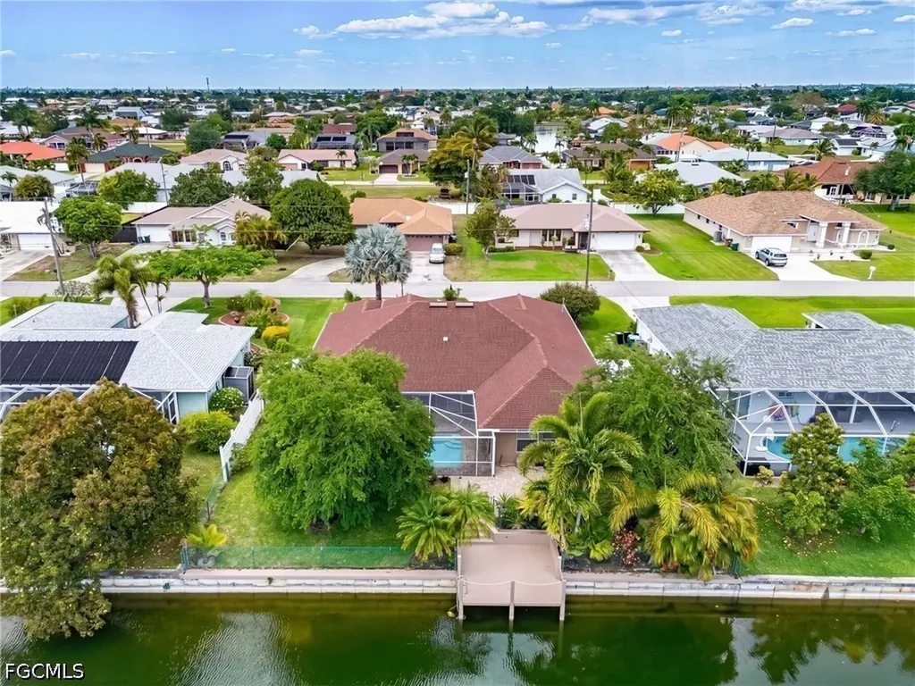 1204 SE 5th Terrace Cape Coral FL 33990