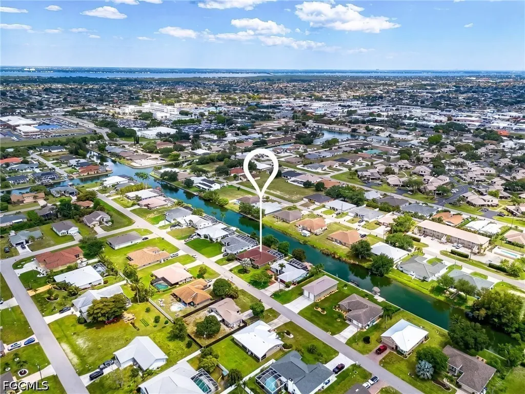 1204 SE 5th Terrace Cape Coral FL 33990