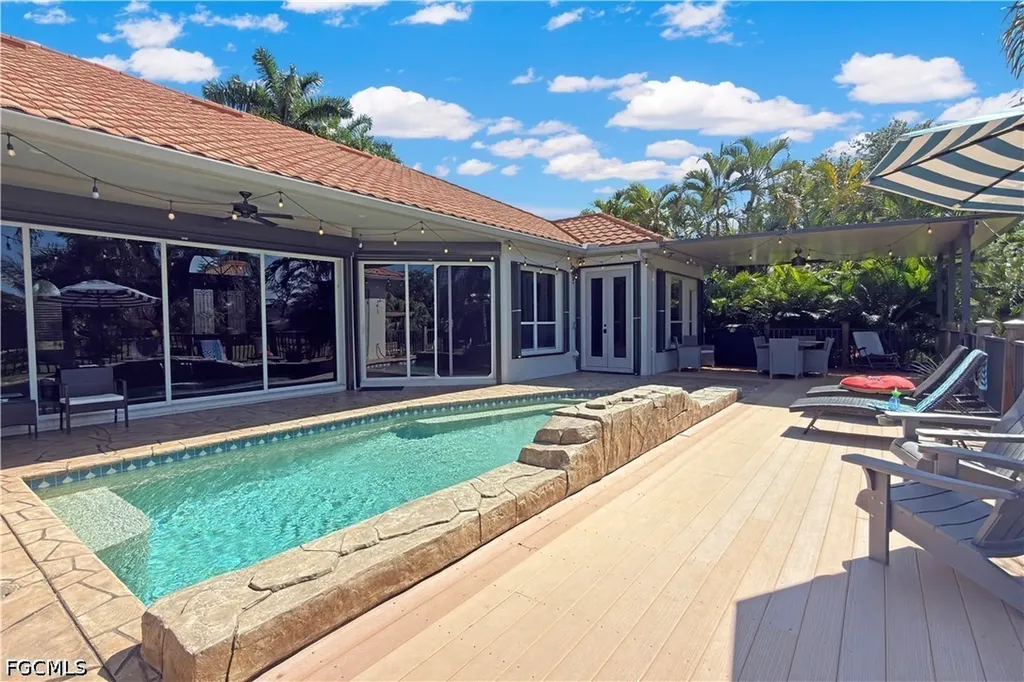 8723 S Lake Circle Fort Myers FL 33908