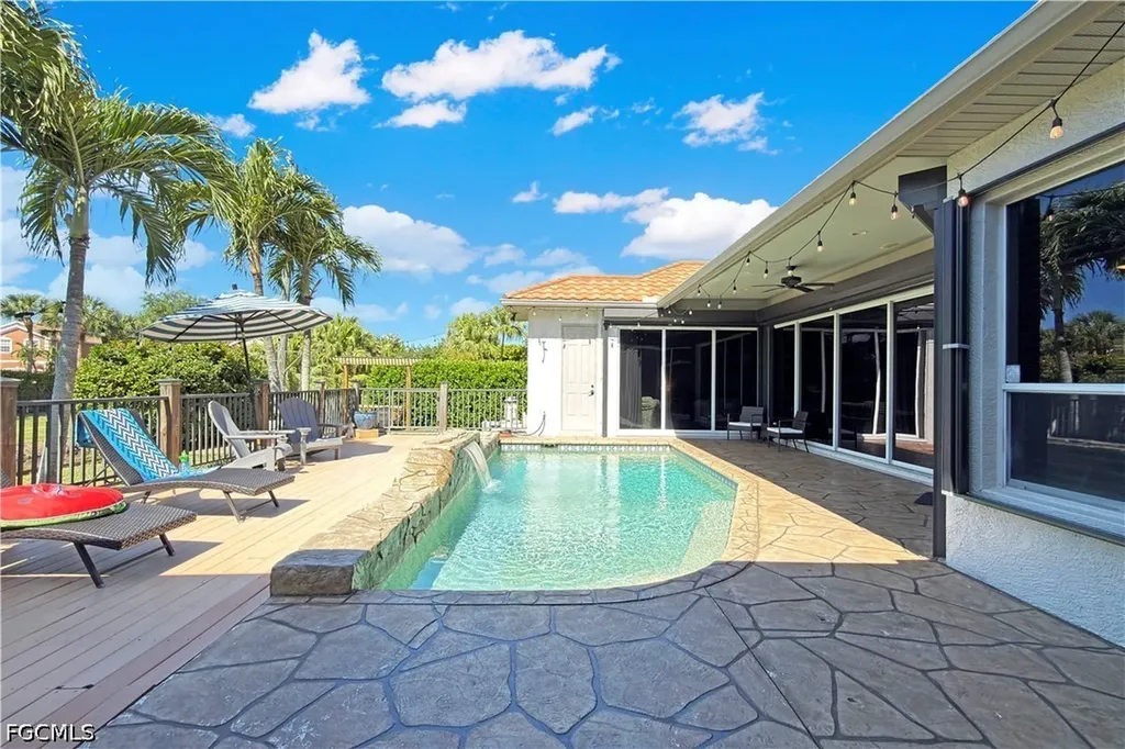 8723 S Lake Circle Fort Myers FL 33908