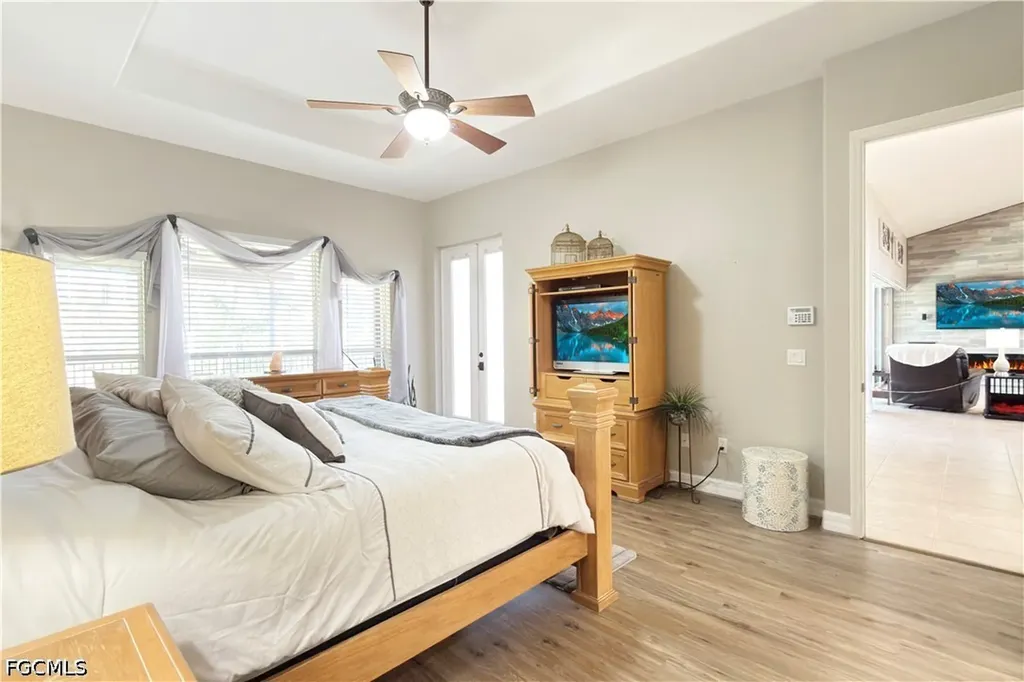 8723 S Lake Circle Fort Myers FL 33908