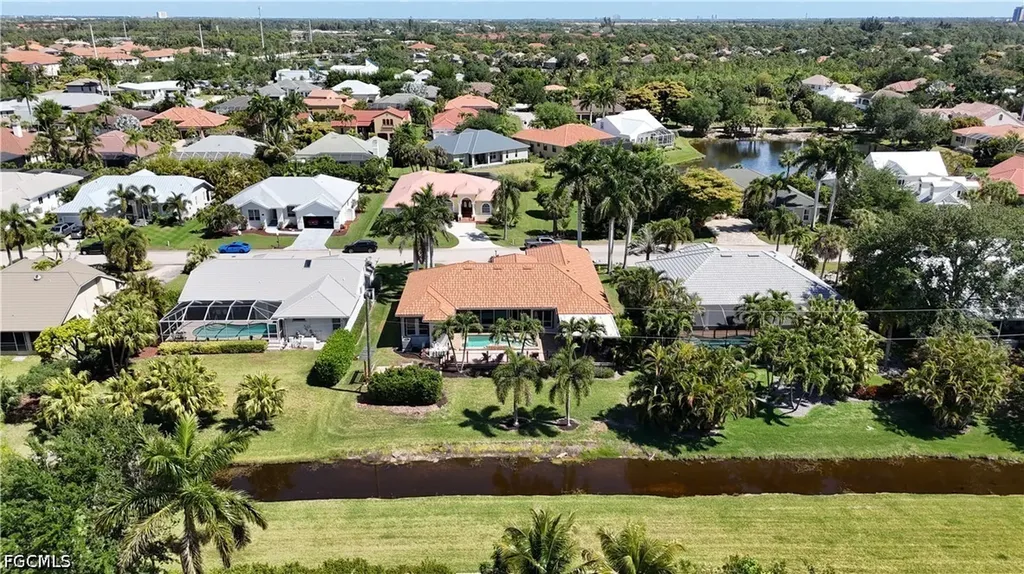 8723 S Lake Circle Fort Myers FL 33908
