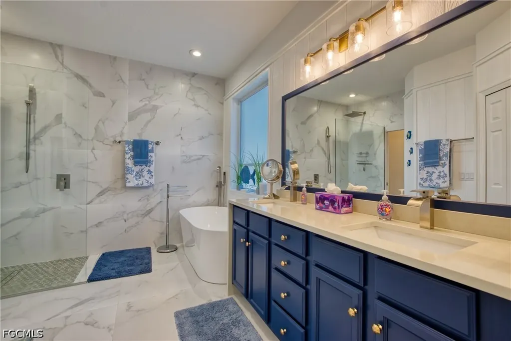 5374 Cortez Court Cape Coral FL 33904