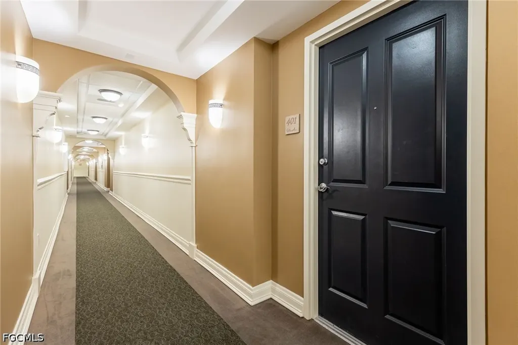2825 Palm Beach Boulevard Fort Myers FL 33916
