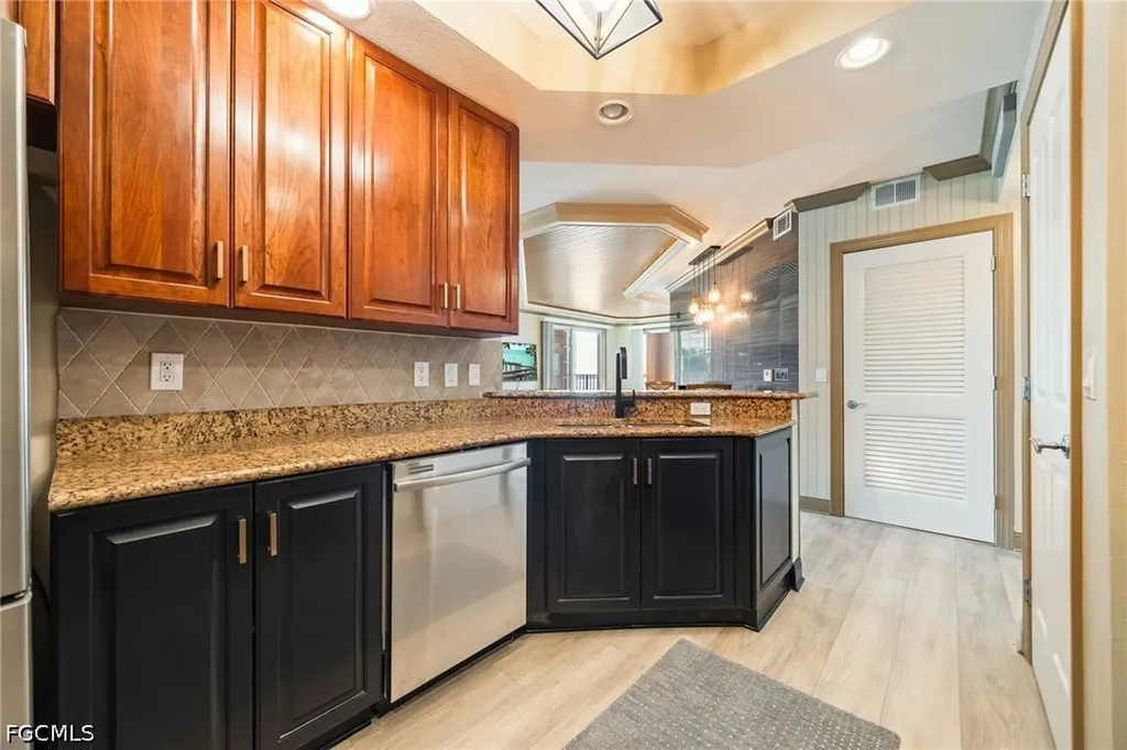 2825 Palm Beach Boulevard Fort Myers FL 33916