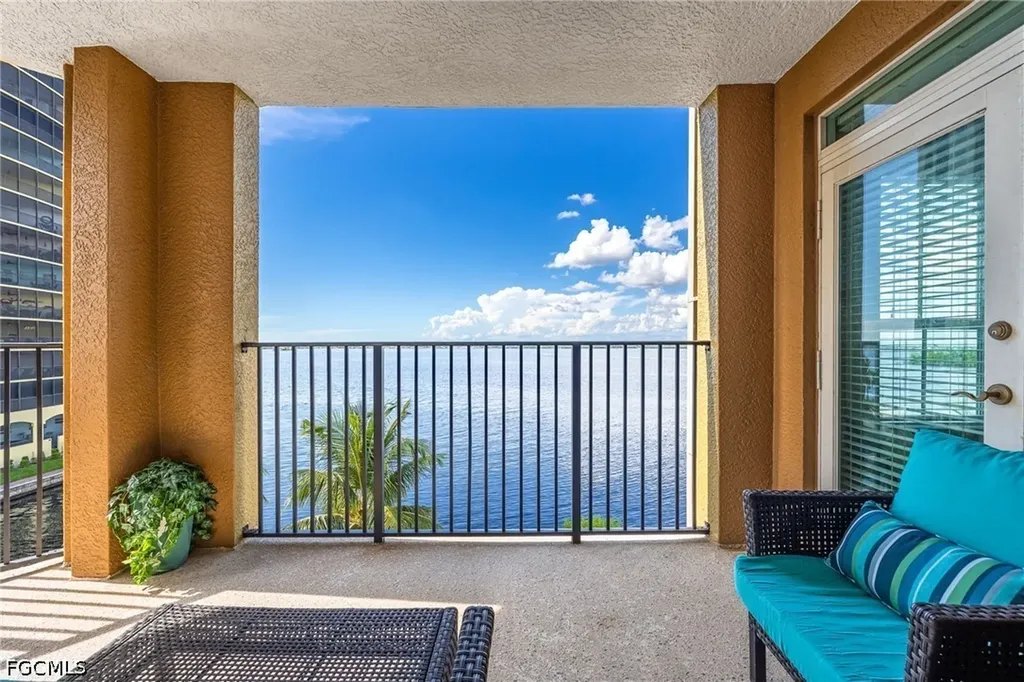 2825 Palm Beach Boulevard Fort Myers FL 33916