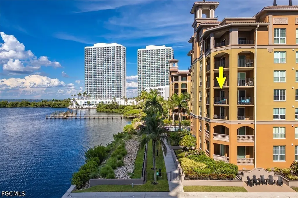 2825 Palm Beach Boulevard Fort Myers FL 33916