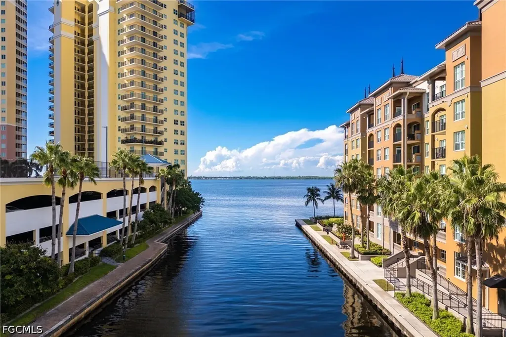 2825 Palm Beach Boulevard Fort Myers FL 33916
