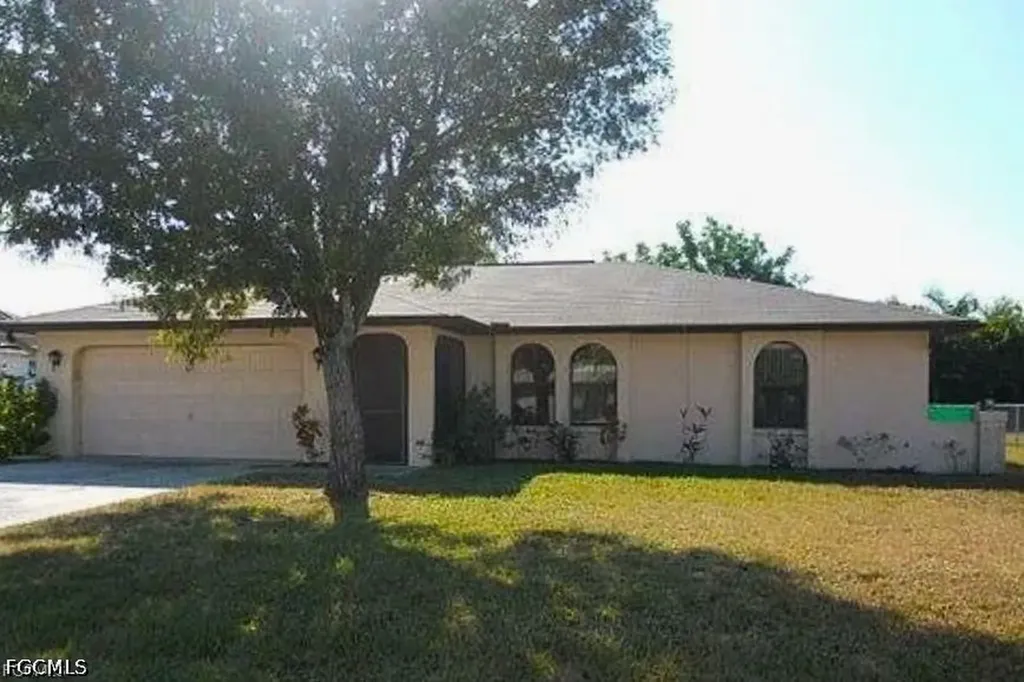1420 SE 19th Street Cape Coral FL 33990