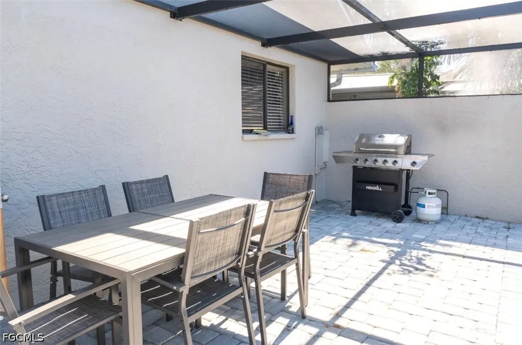 323 Washington Court Fort Myers Beach FL 33931