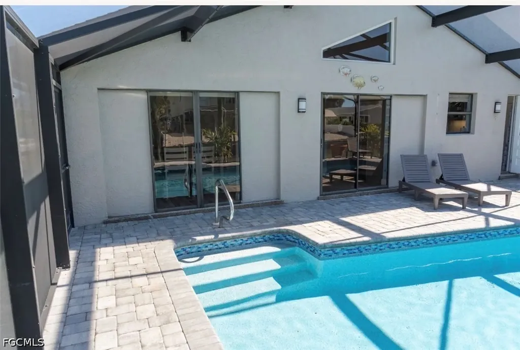323 Washington Court Fort Myers Beach FL 33931